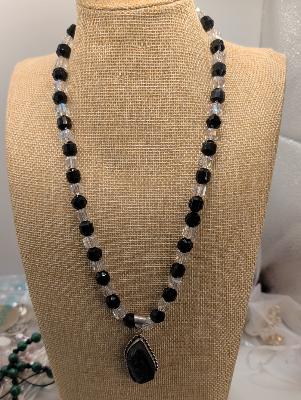 Black Beaded Pendant Necklace - Women Jewelry